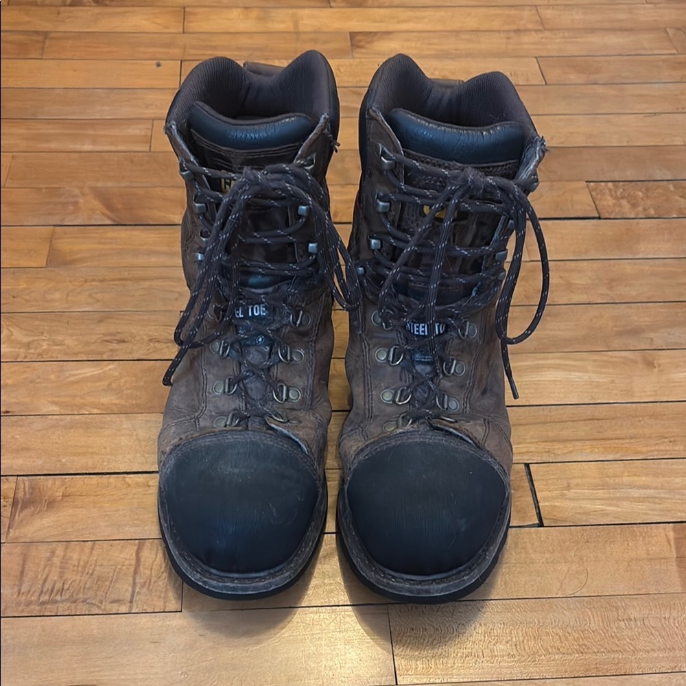 Caterpillar Men’s Steel Toe Work Boots